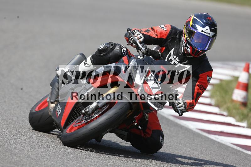 Archiv-2025/49 26.08.2025 Cornu Master School ADR/blau-bleu/77